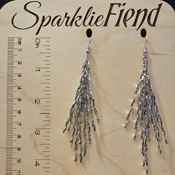 Antique silver twisted tinsel waterfall earrings - Picture 1 of 1